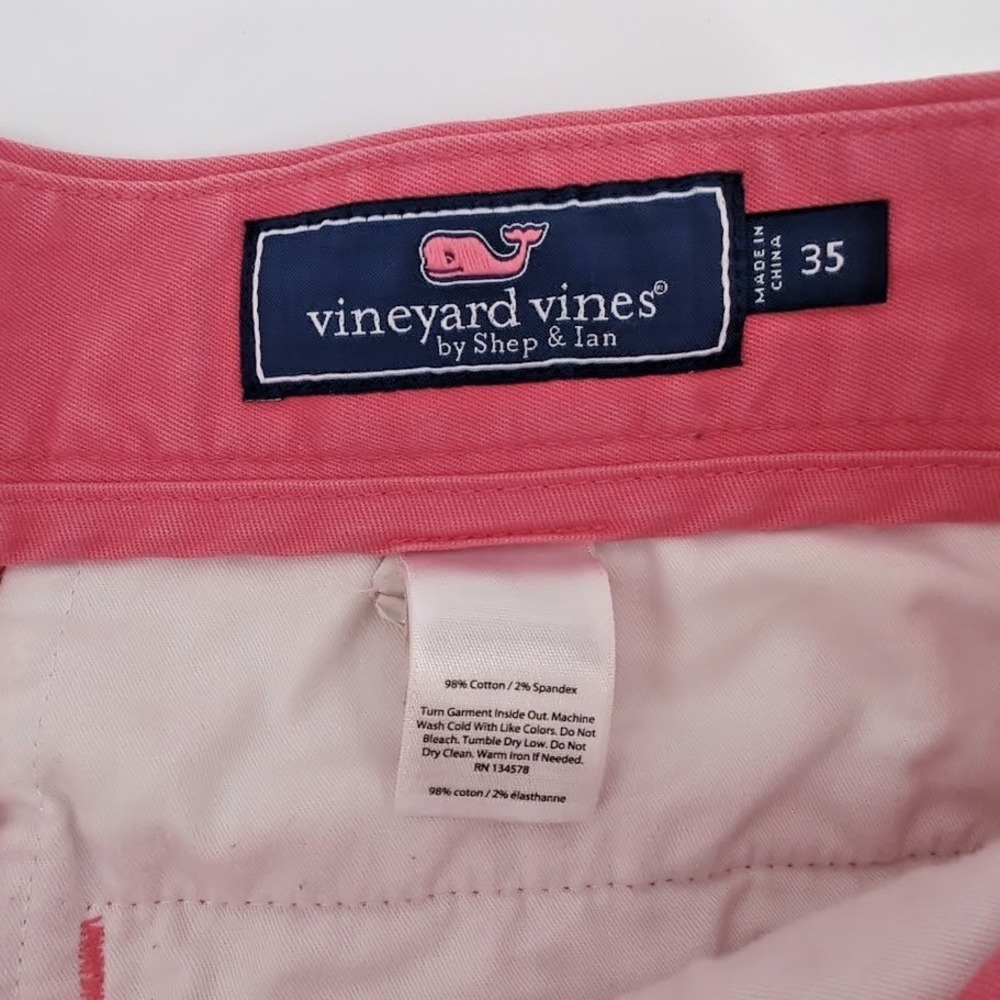 Vineyard Vines Men's Chino Shorts Size 35 Pink Salmon Flat Front Cotton Golf - Picture 4 of 8